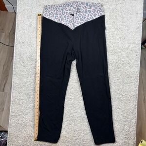 Victoria's Secret PINK Leopard Print Leggings Black Pink Gray XXL